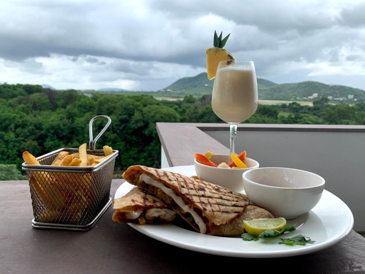 Casa Blanca Lakecity Udaipur Bagian luar foto