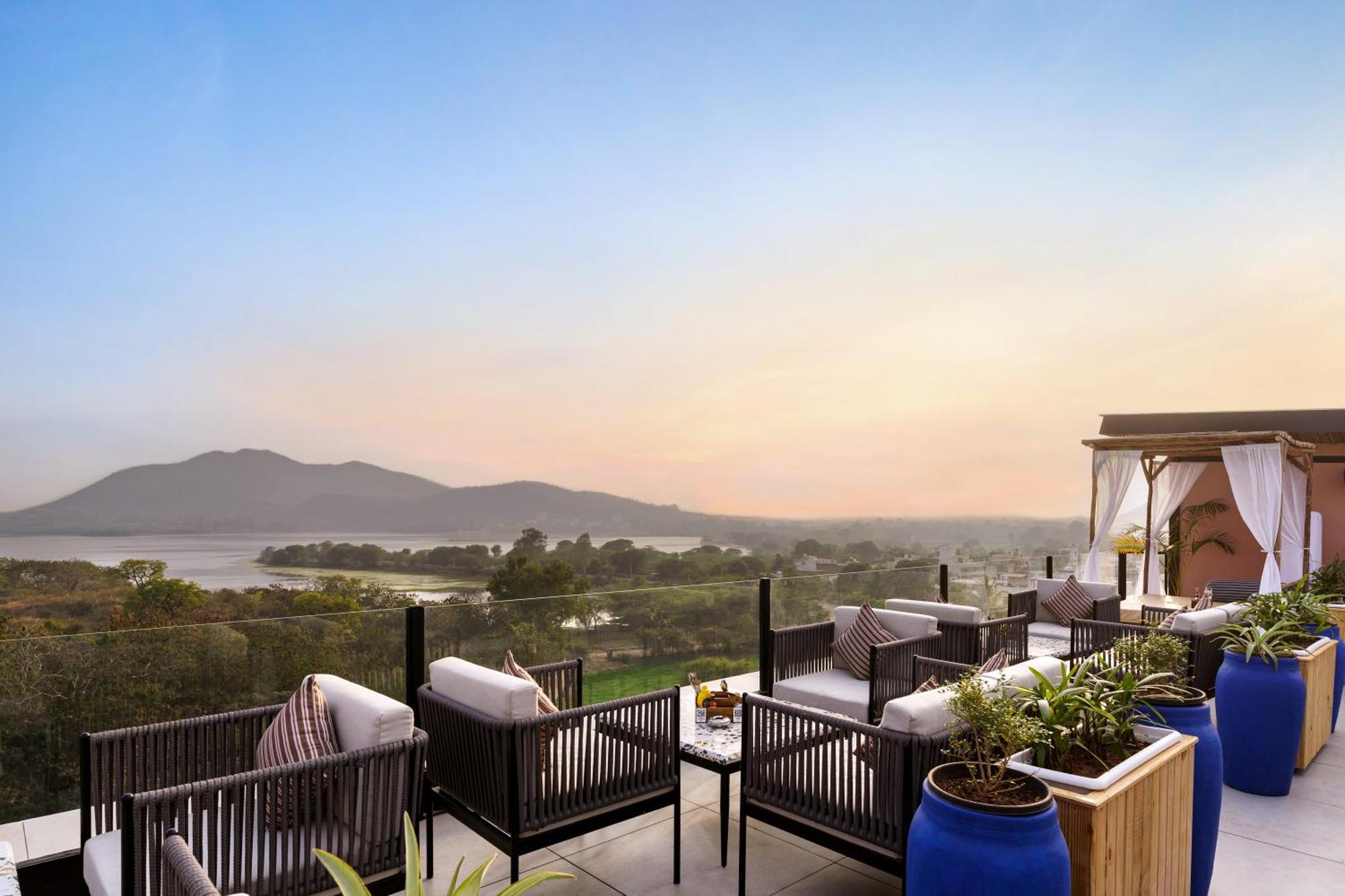 Casa Blanca Lakecity Udaipur Bagian luar foto